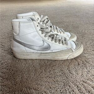 Nike White and Silver Classic High-Tops
